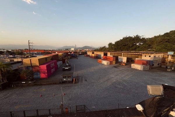 Fachada da Estrada Transportes